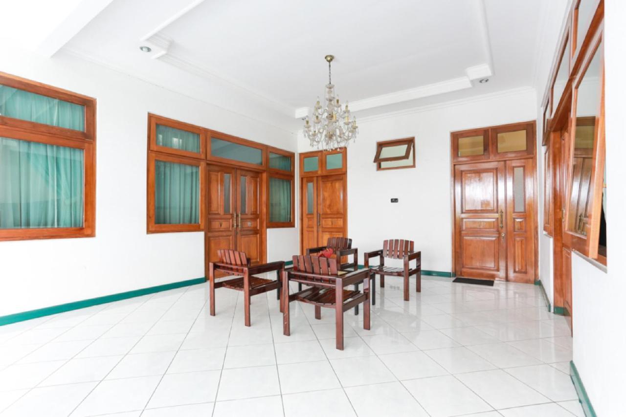 Reddoorz Syariah Near Alun Alun Magelang Bayeman Hotel Luaran gambar