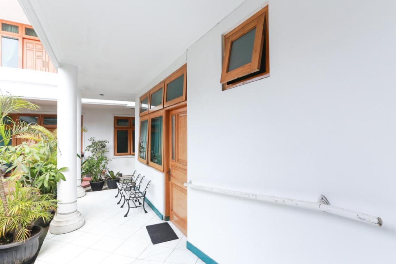 Reddoorz Syariah Near Alun Alun Magelang Bayeman Hotel Luaran gambar